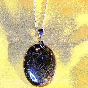 NWT- LABRADORITE PENDANT. INTENSE FLASH!🦌STERLING CHAIN. CHOISE LENGTH-16"-20"